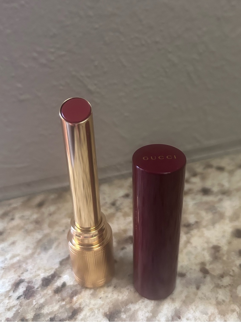 Gucci Shine Lipstick - Shade 509 Rossi Ancora